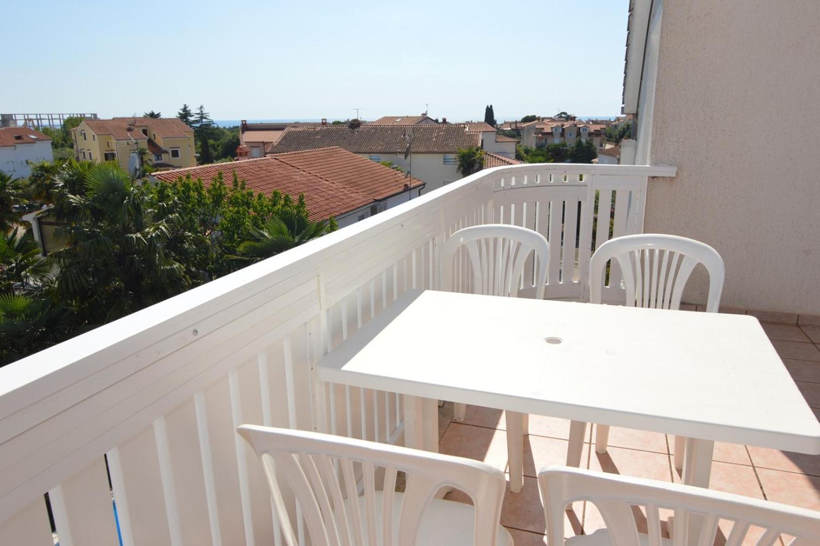 House Mai With Pool Guest house Porec