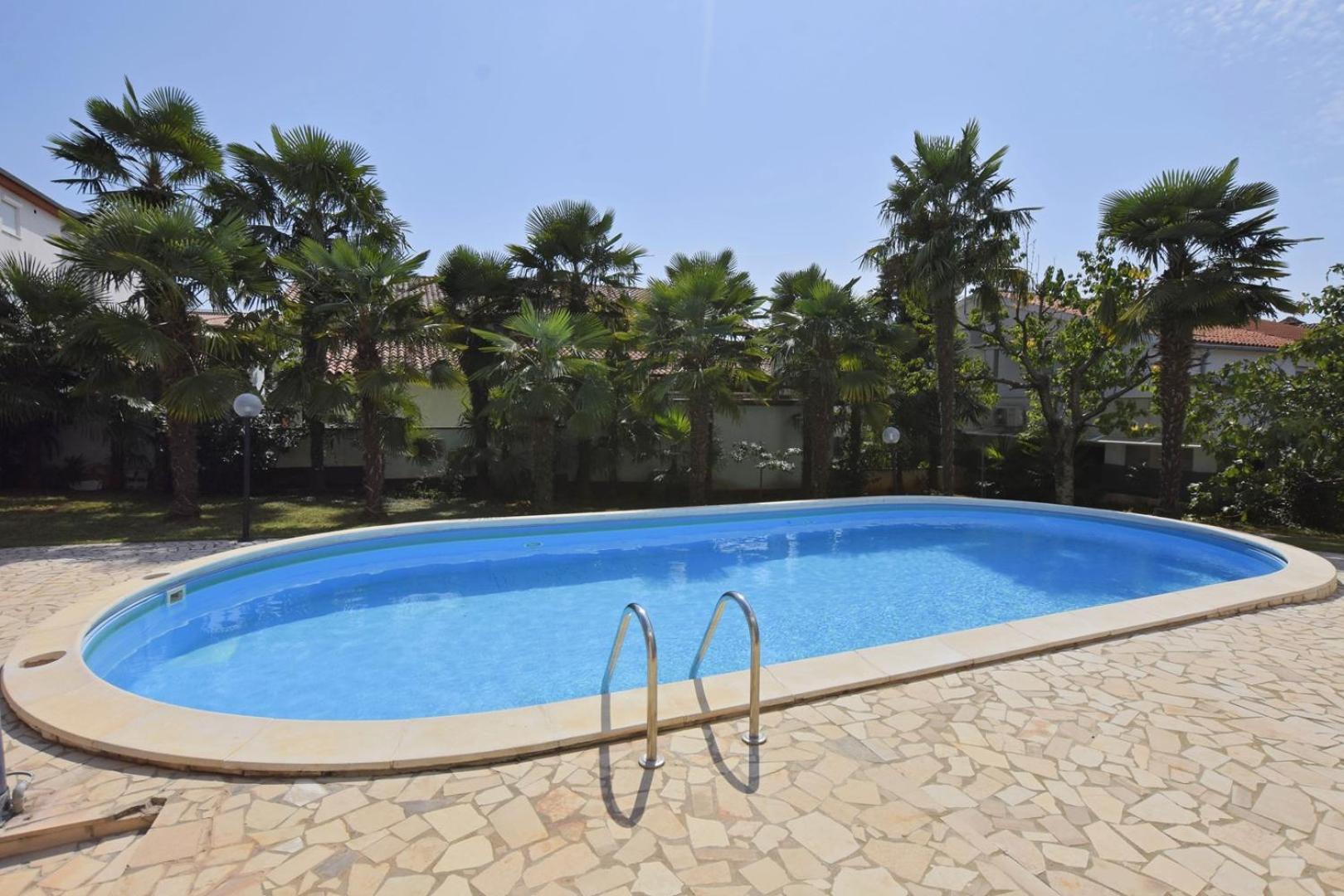 Gasthof House Mai With Pool *